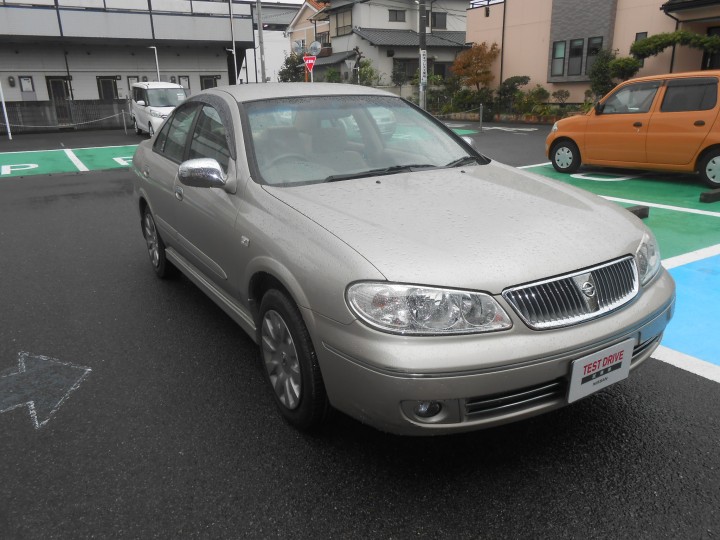 登呂店 木曜中古車デー シルフィの落ち着くセダンをぜひ 店舗ブログ 静岡日産自動車株式会社