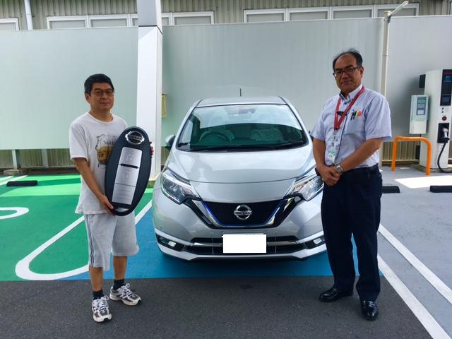 日産 ﾉｰﾄ E Power ｗ様 納車式 富士青葉店 店舗ブログ 静岡日産自動車株式会社